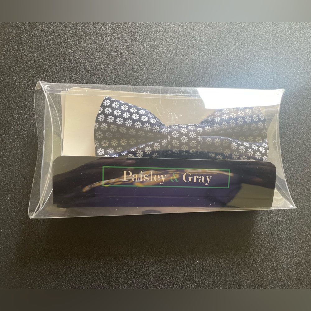 Paisley & Gray BowTie (Navy/Silver)